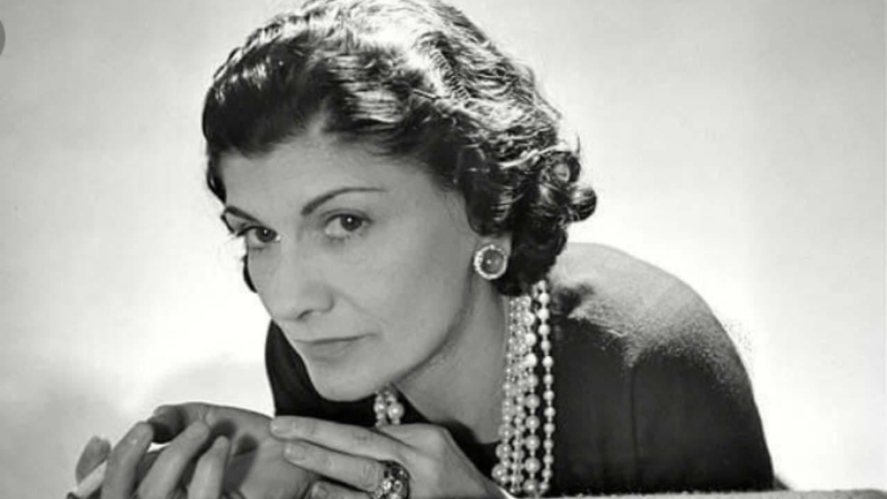 15 Most Fragrant Coco Chanel Quotes to Make Your Day!