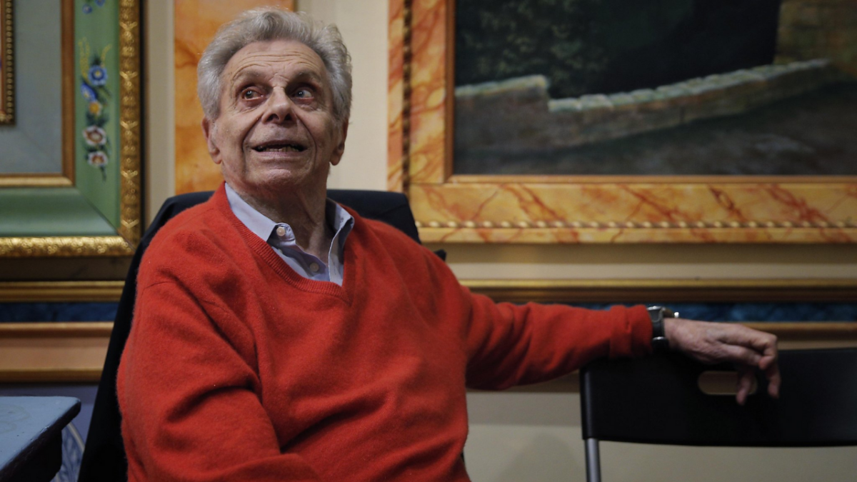 11 Best Mort Sahl Quotes That Will Make Your Day